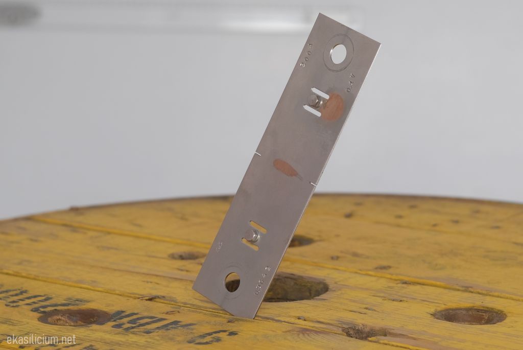 Photo d'un Shunt Compagnie des Compteurs 200 Ampères pour 100 mV classe 0.5